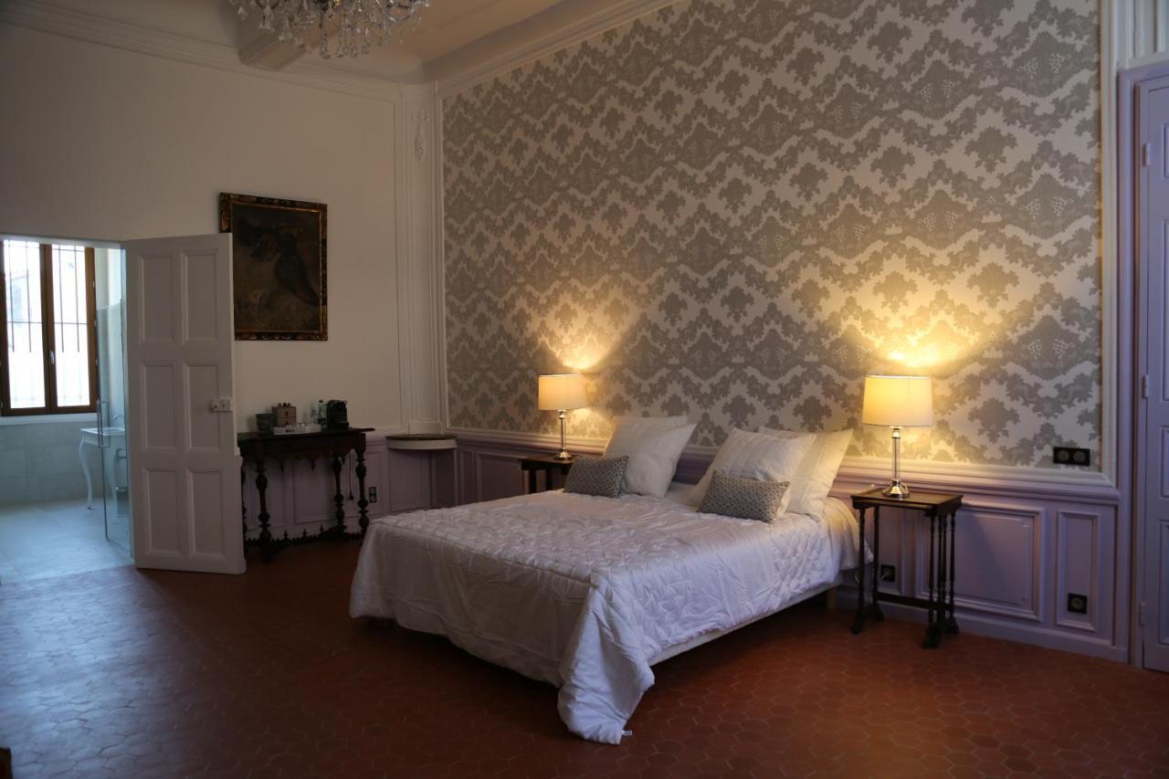 Palais De Luppe, Chambre D'Hotes Arles Buitenkant foto