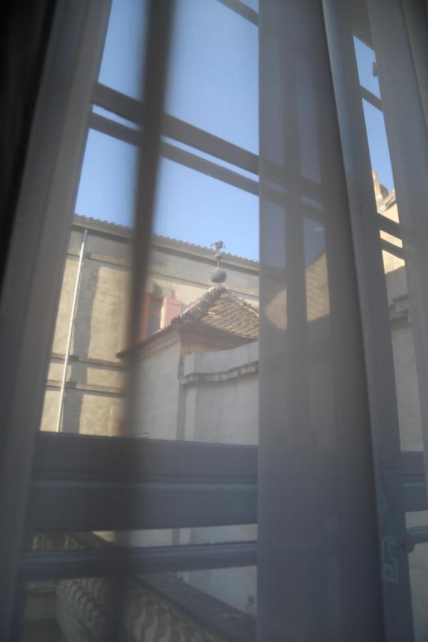 Palais De Luppe, Chambre D'Hotes Arles Buitenkant foto